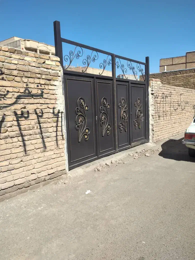 اجاره گاراژ تجاری ۵۰۰متر مربع بر خیابان|اجارهٔ دفتر صنعتی، کشاورزی، تجاری|مرند, |دیوار