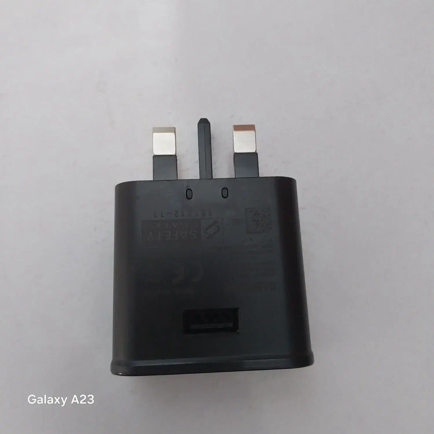 شارژر آ 23 بدون سیم|لوازم جانبی موبایل و تبلت|قم, نیروگاه|دیوار