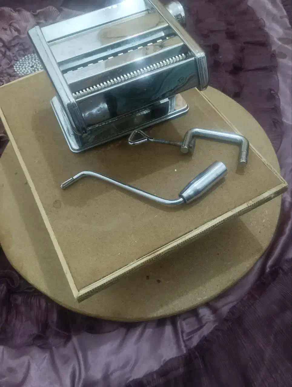 چرخ رشته بری|چرخ خیاطی و ریسندگی|رفسنجان, |دیوار