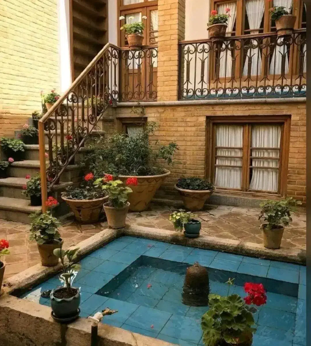 760 متر ویلا یی دردو طبقه 200 متری|اجارهٔ خانه و ویلا|کرج, عظیمیه|دیوار