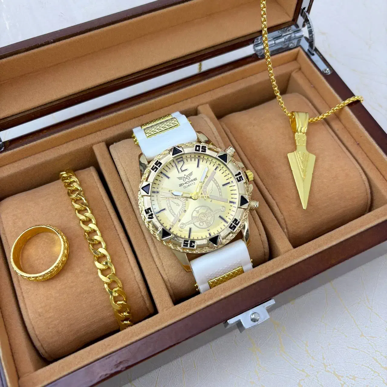 ساعت|ساعت|بانه, |دیوار