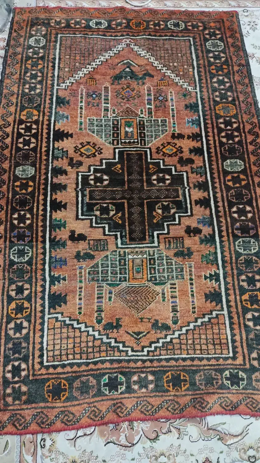 فرش دستبافت پشمی|فرش|قم, بنیاد|دیوار