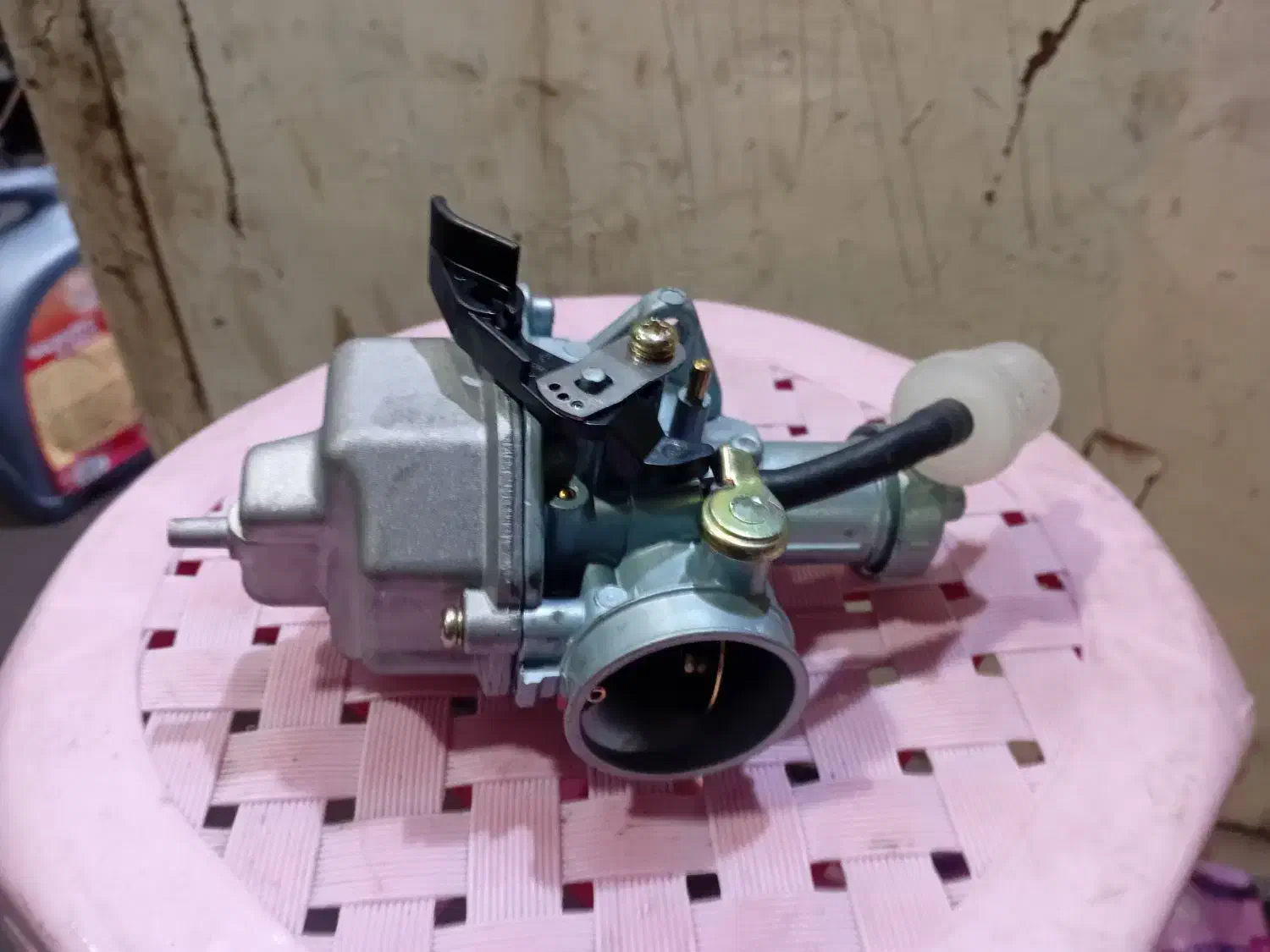 کاربرات ۱۵۰ لیون|قطعات یدکی و لوازم جانبی|سنگر, |دیوار