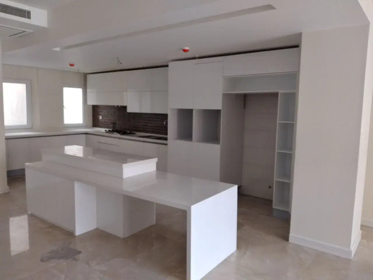 سعادت‌آباد ۱۶۷ متر  حوالی کاج  بدون مشابه