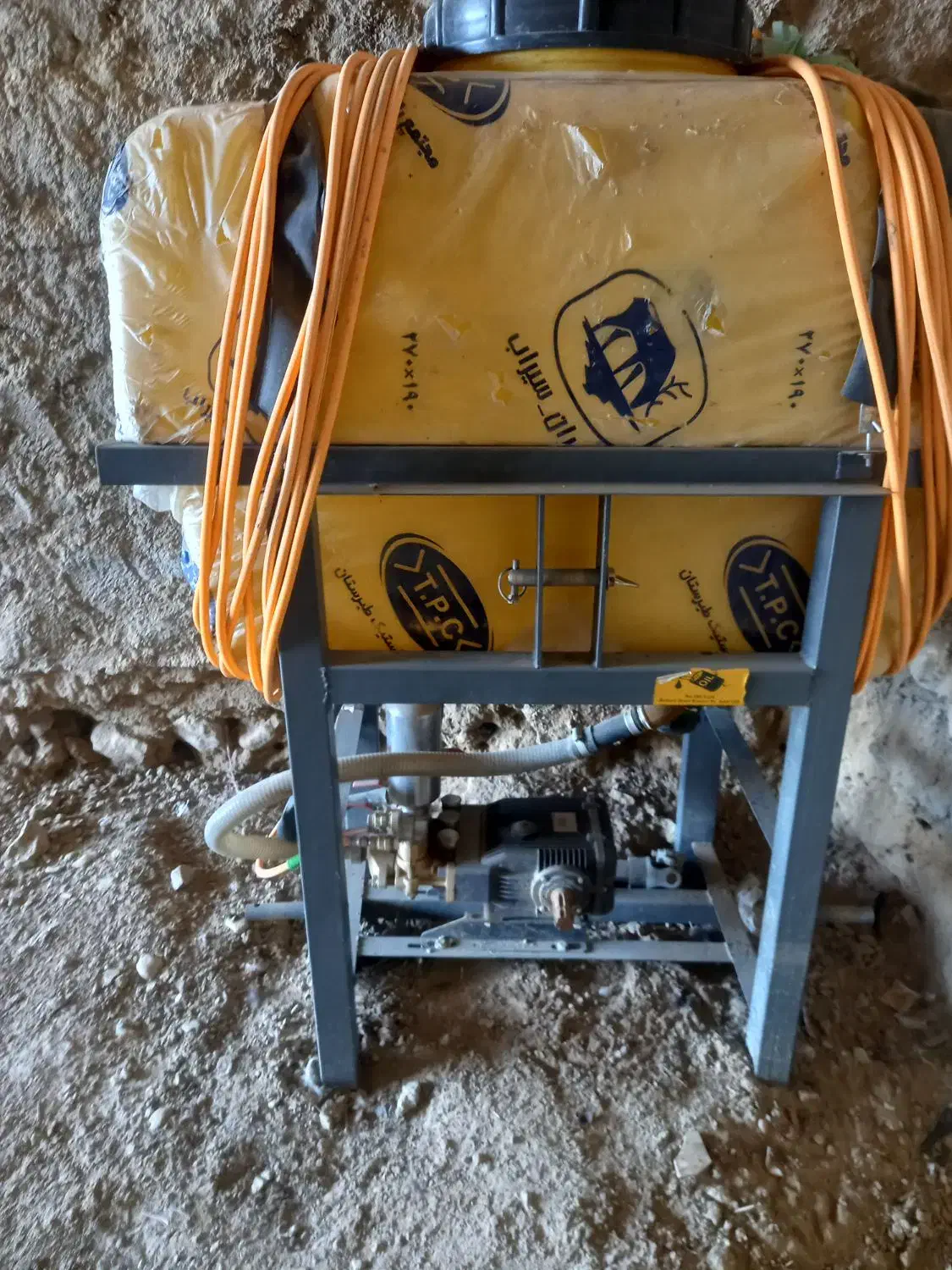 سمپاش پشت تراکتوری ۴۰۰لیتری|ماشین‌آلات صنعتی|آشخانه, |دیوار