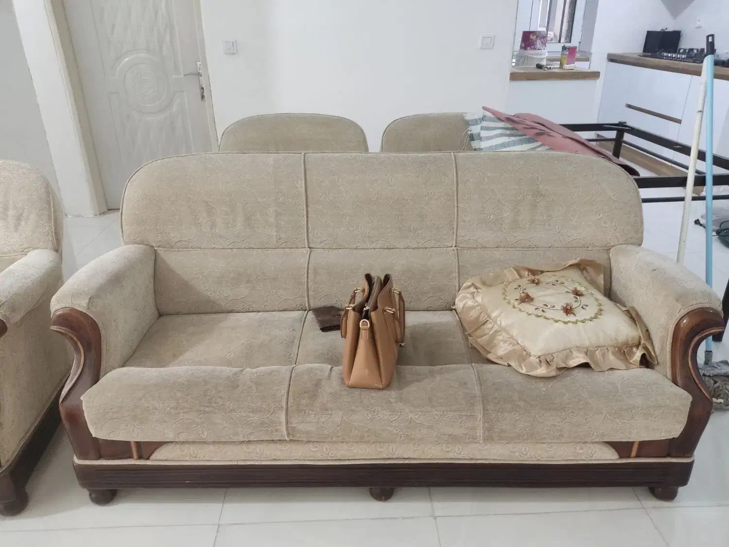 مبل|مبلمان خانگی و میز عسلی|محمدشهر, محمدشهر|دیوار