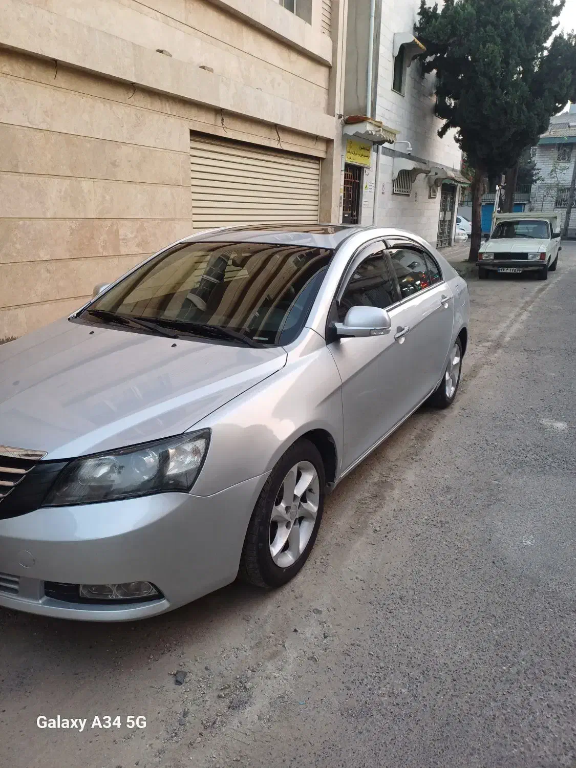 جیلی امگراندسالم|خودرو سواری و وانت|رشت, استقامت ۱|دیوار