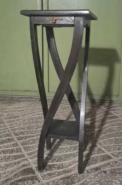 چهار پایه چوبی|مبلمان خانگی و میز عسلی|گرگان, |دیوار