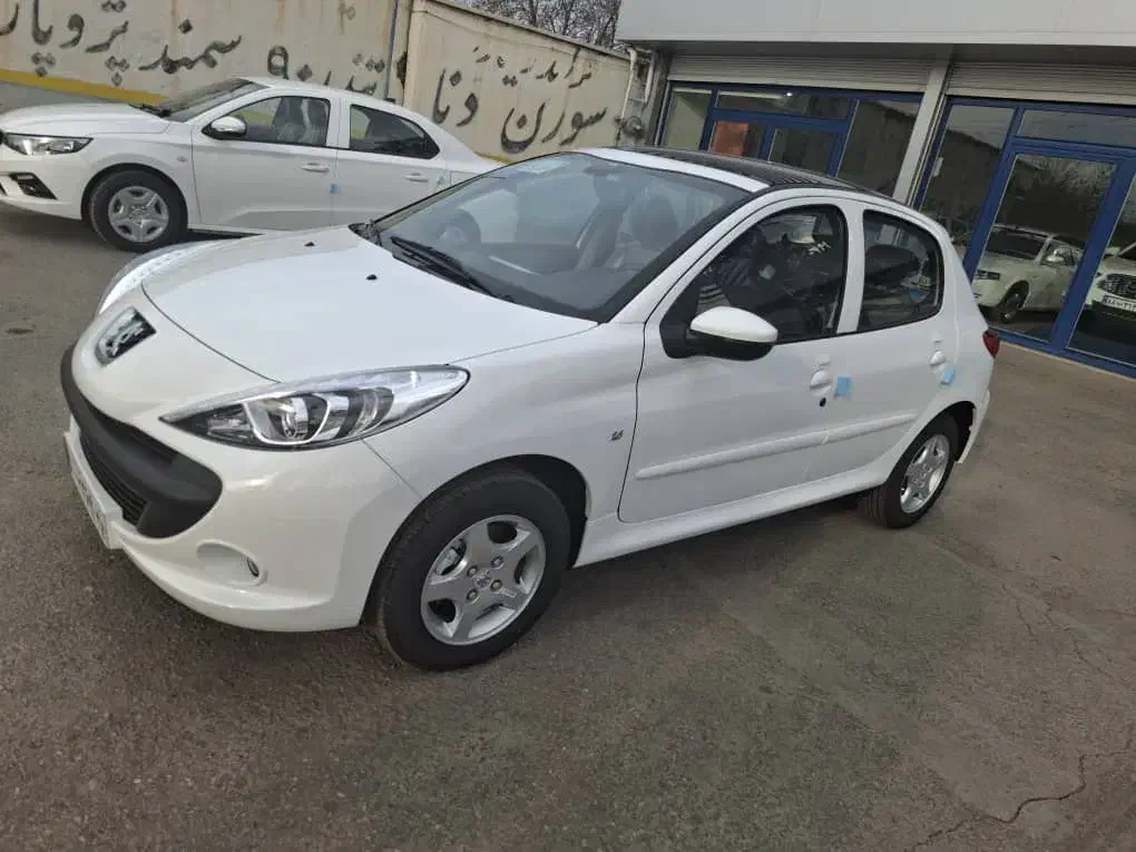 ۲۰۷ دستی پانا خشک ۱۴۰۴|خودرو سواری و وانت|خوی, |دیوار