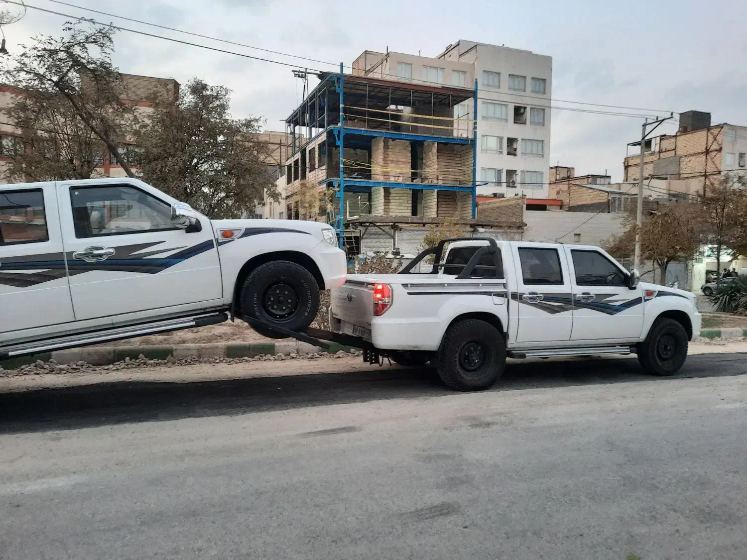 امداد خودرو. یدک کش. یدککش. چرخگیر.شبانه روزی|خدمات حمل و نقل|مشهد, امام خمینی|دیوار