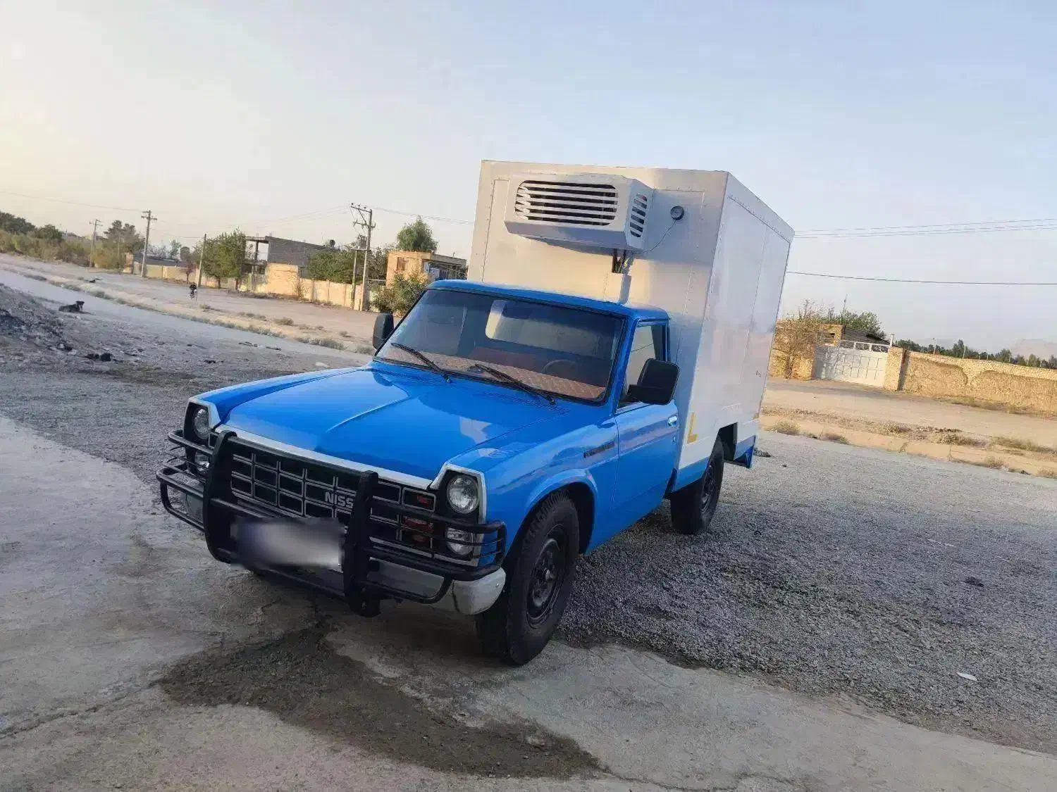 نیسان مدل 83 درحد صفر|خودرو سواری و وانت|اصفهان, بهارستان|دیوار