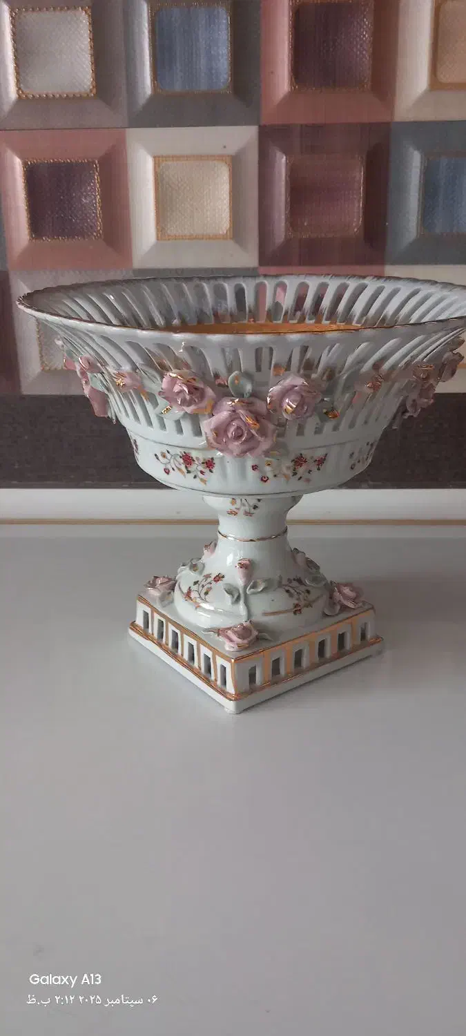 میوه خوری چینی گل برجسته|ظروف سرو و پذیرایی|میانه, |دیوار