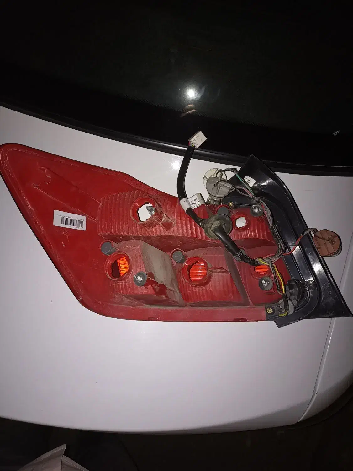 چراغ خطر راست ساینا اس|قطعات یدکی و لوازم جانبی|مشهد, انقلاب|دیوار