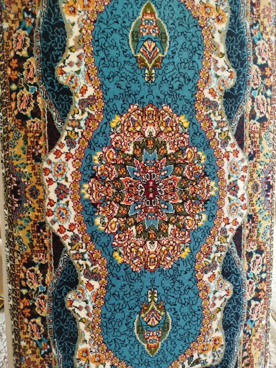 پشتی فومی|پشتی|کاشان, آیت الله سعیدی|دیوار