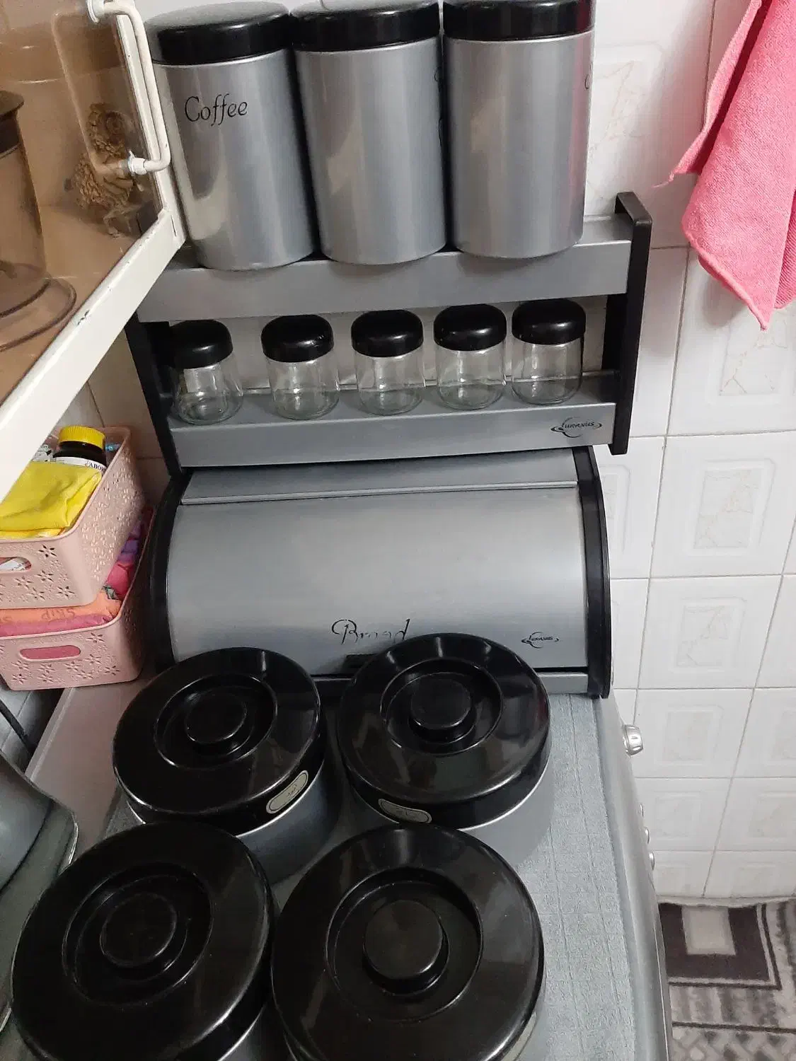 سرویس اورانوس|ظروف نگهدارنده، پلاستیکی، یکبارمصرف|ساوه, |دیوار