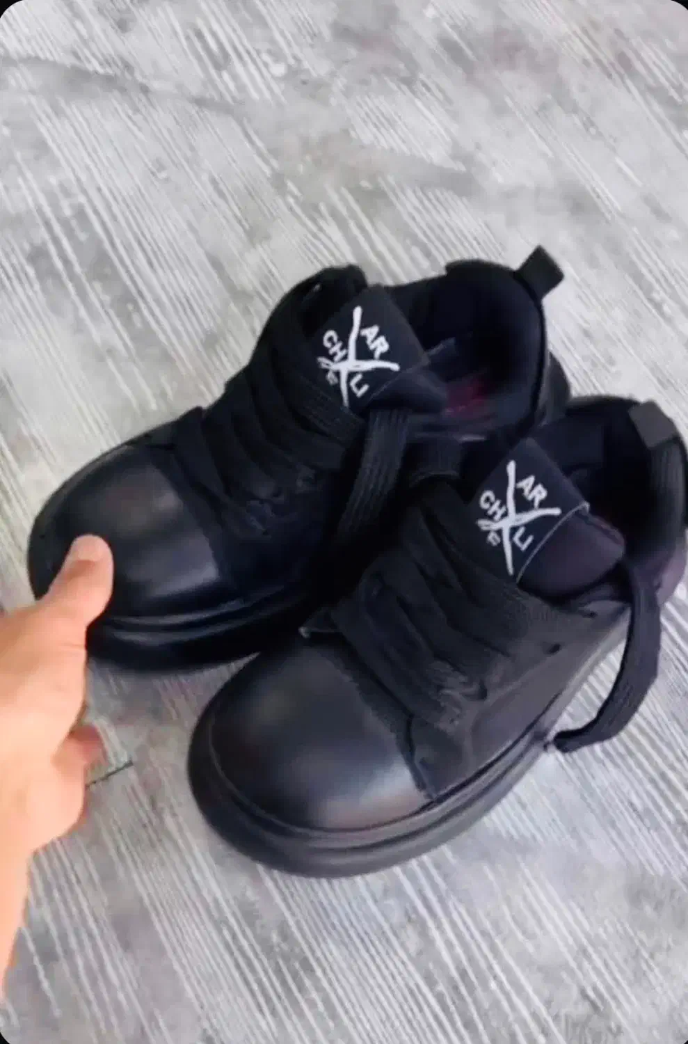 کتونی خارجی سایز ۴۳|کیف، کفش، کمربند|قم, شاه سید علی|دیوار