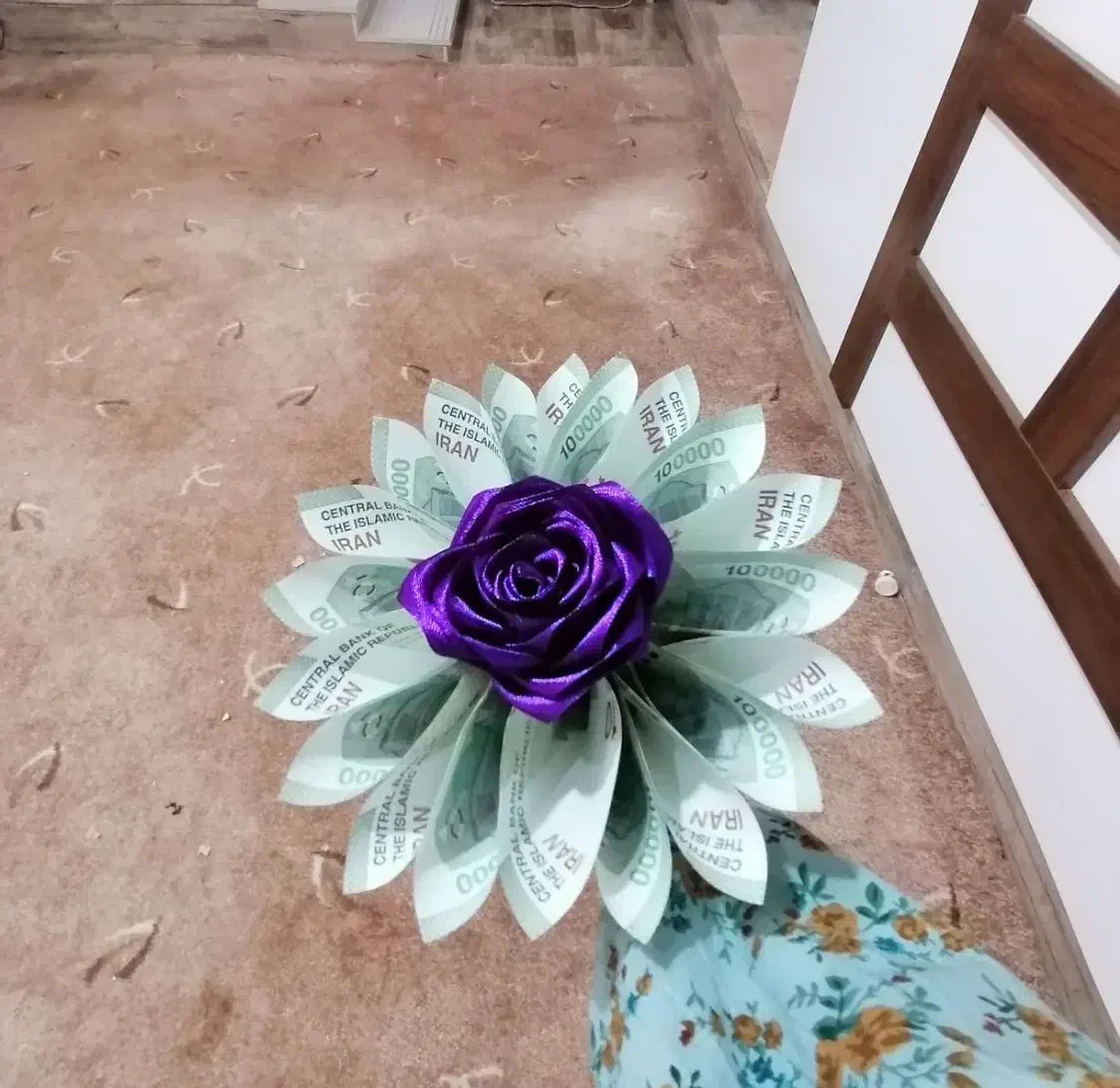 گل های روبانی ویژه روز مادر|گل مصنوعی|برازجان, |دیوار