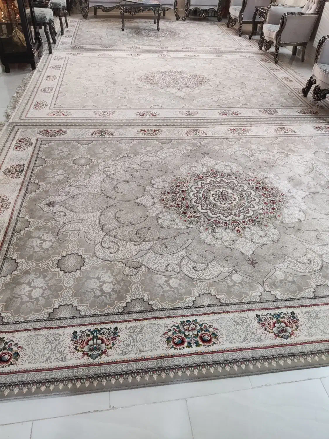 سه تخته فرش 9 متری 700شانه با تراکم 2550|فرش|اندیشه, اندیشه فاز ۵|دیوار