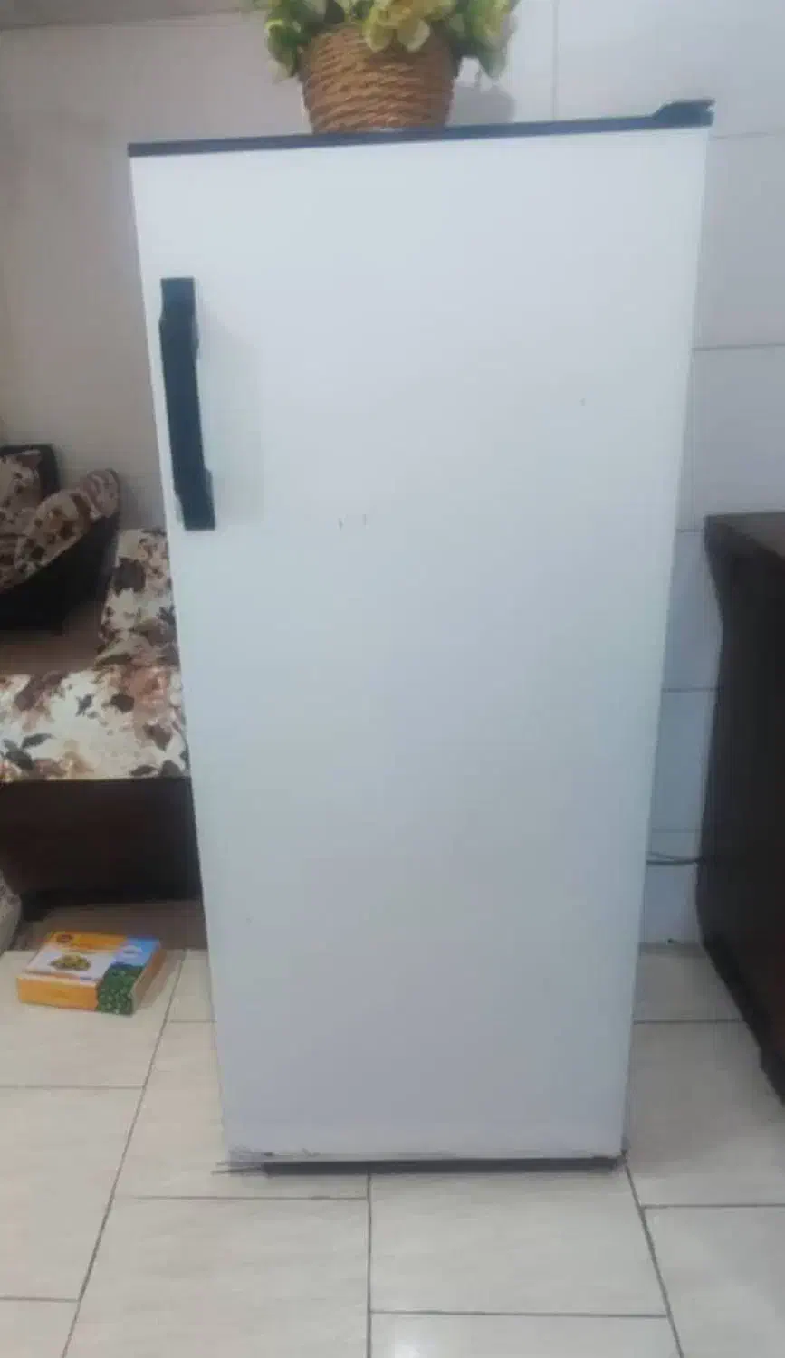 یخچال ۱۲ فوت مارک آزمایش|یخچال و فریزر|صدرا-فارس, فاز ۱|دیوار