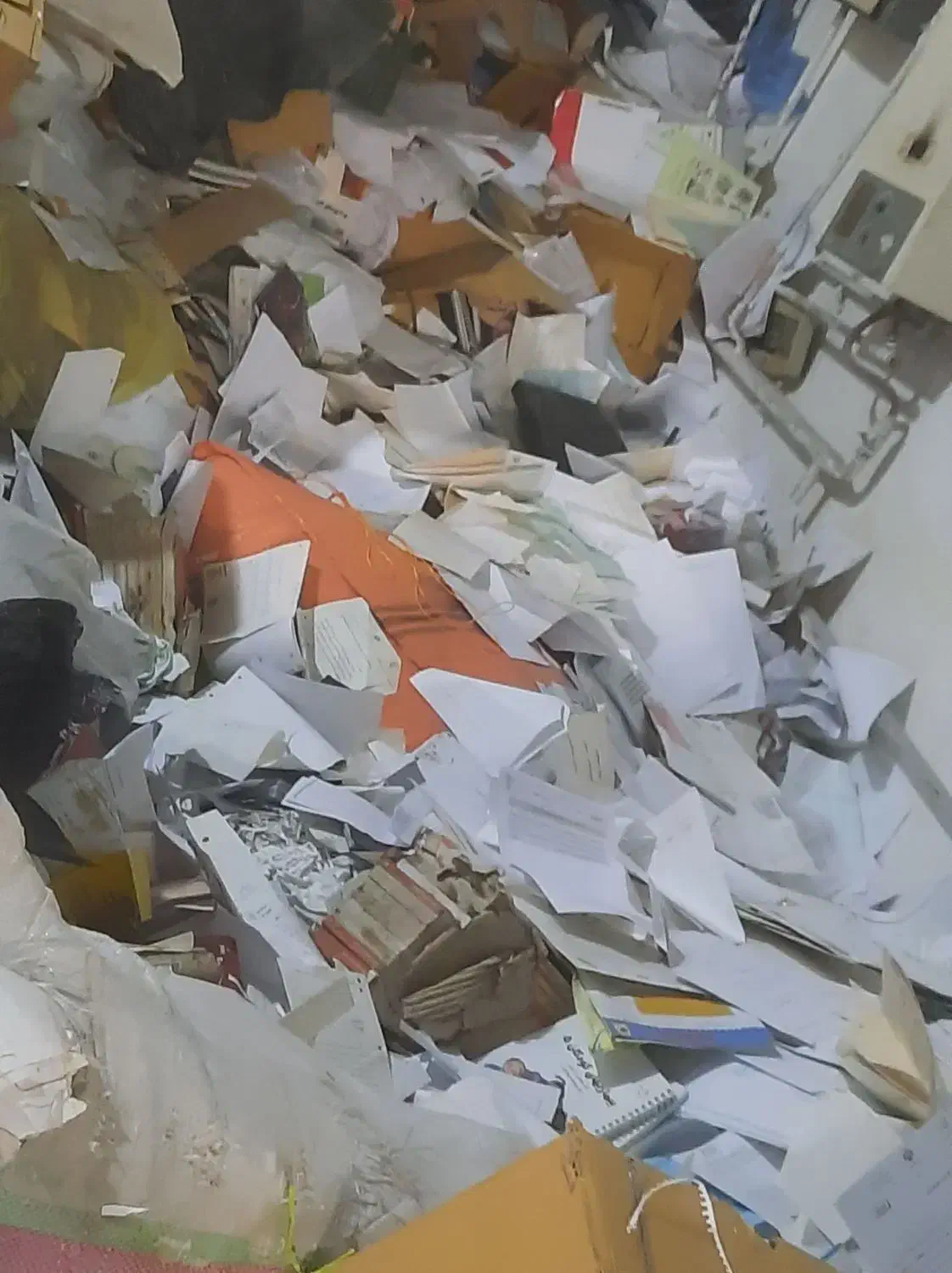 خریدار انواع کتاب وکاغذ باطله در محل شما|عمدهفروشی|شیراز, دانشگاه شیراز|دیوار