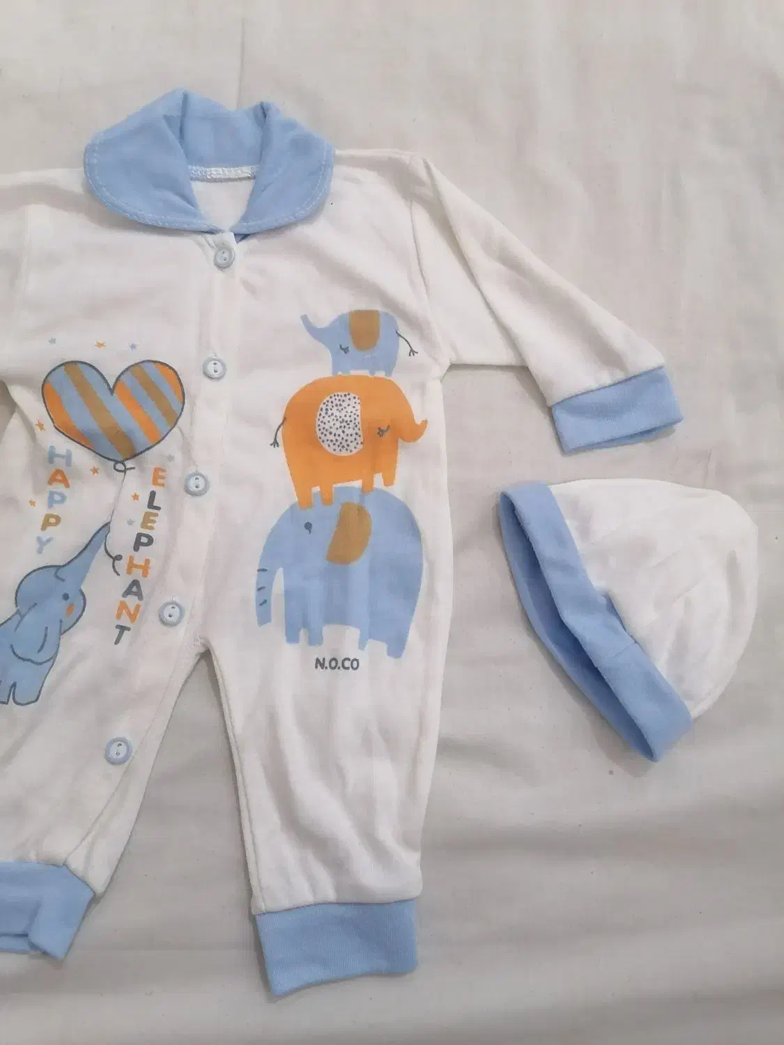 نوزاد|کفش و لباس بچه|یزد, |دیوار