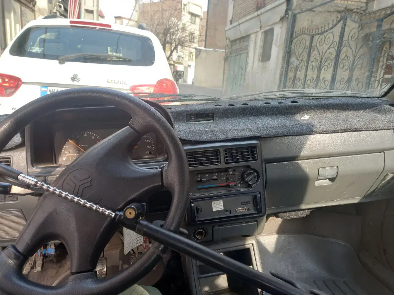 پراید مدل۸۳|خودرو سواری و وانت|تهران, اسفندیاری|دیوار