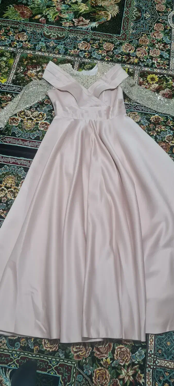 لباس مجلسی|لباس|فسا, |دیوار