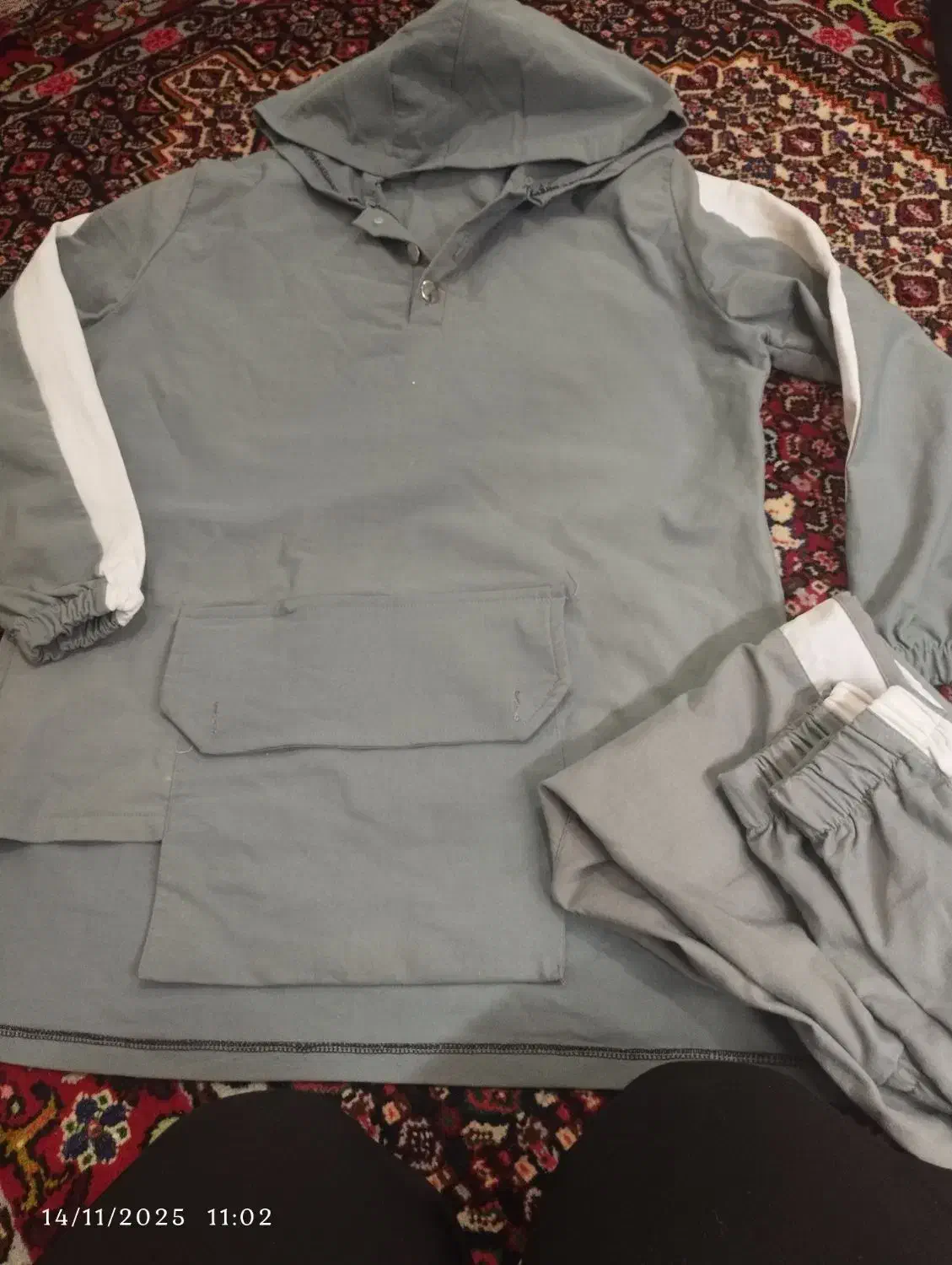 ست  ورق بزنید|لباس|همدان, |دیوار