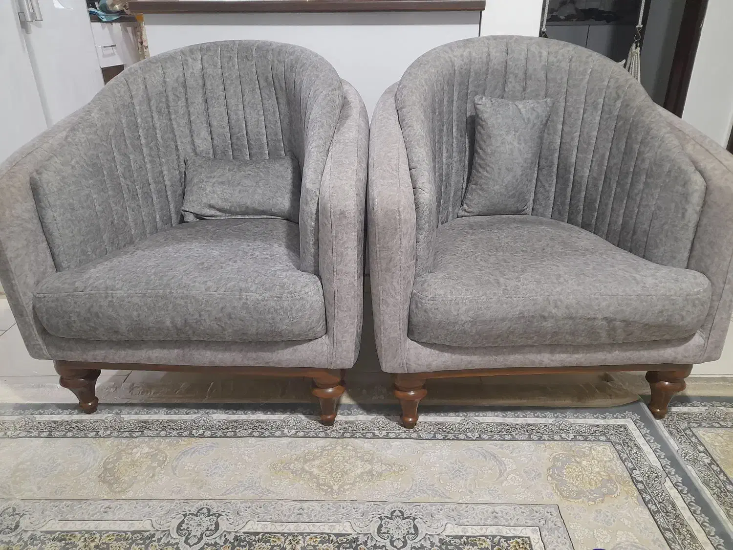 مبل ۸ نفره بازشو با ۲ پاف|مبلمان خانگی و میز عسلی|قرچک, باقرآباد|دیوار