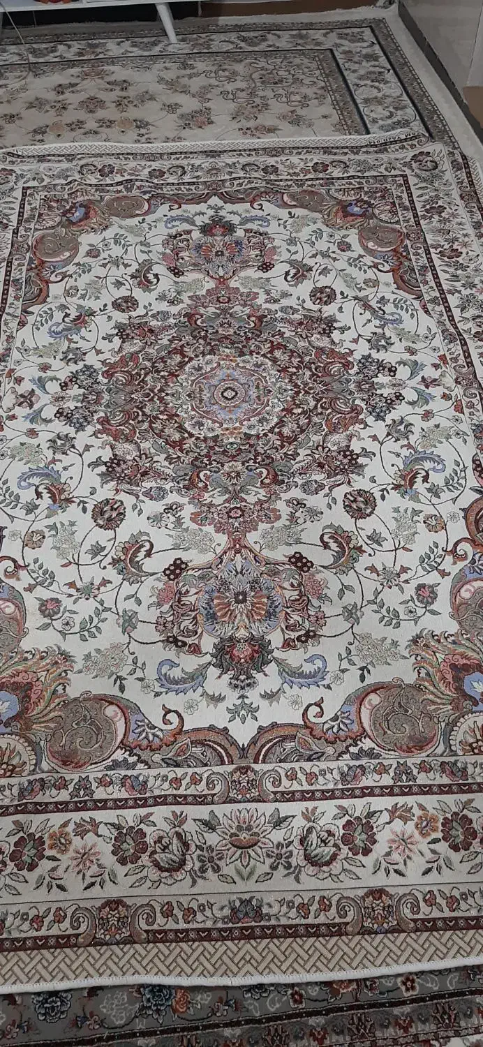 رو فرشی ۶متری رز مریم یزد|روفرشی|کرمانشاه, |دیوار