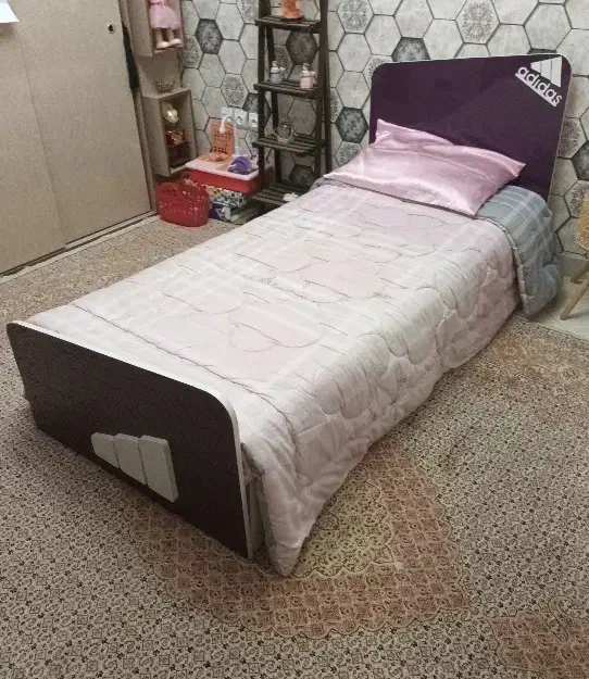 تخت وتشک وکمد بچه گانه درحد نو ۲۰ میلیون|تخت و سرویس خواب|میانه, |دیوار