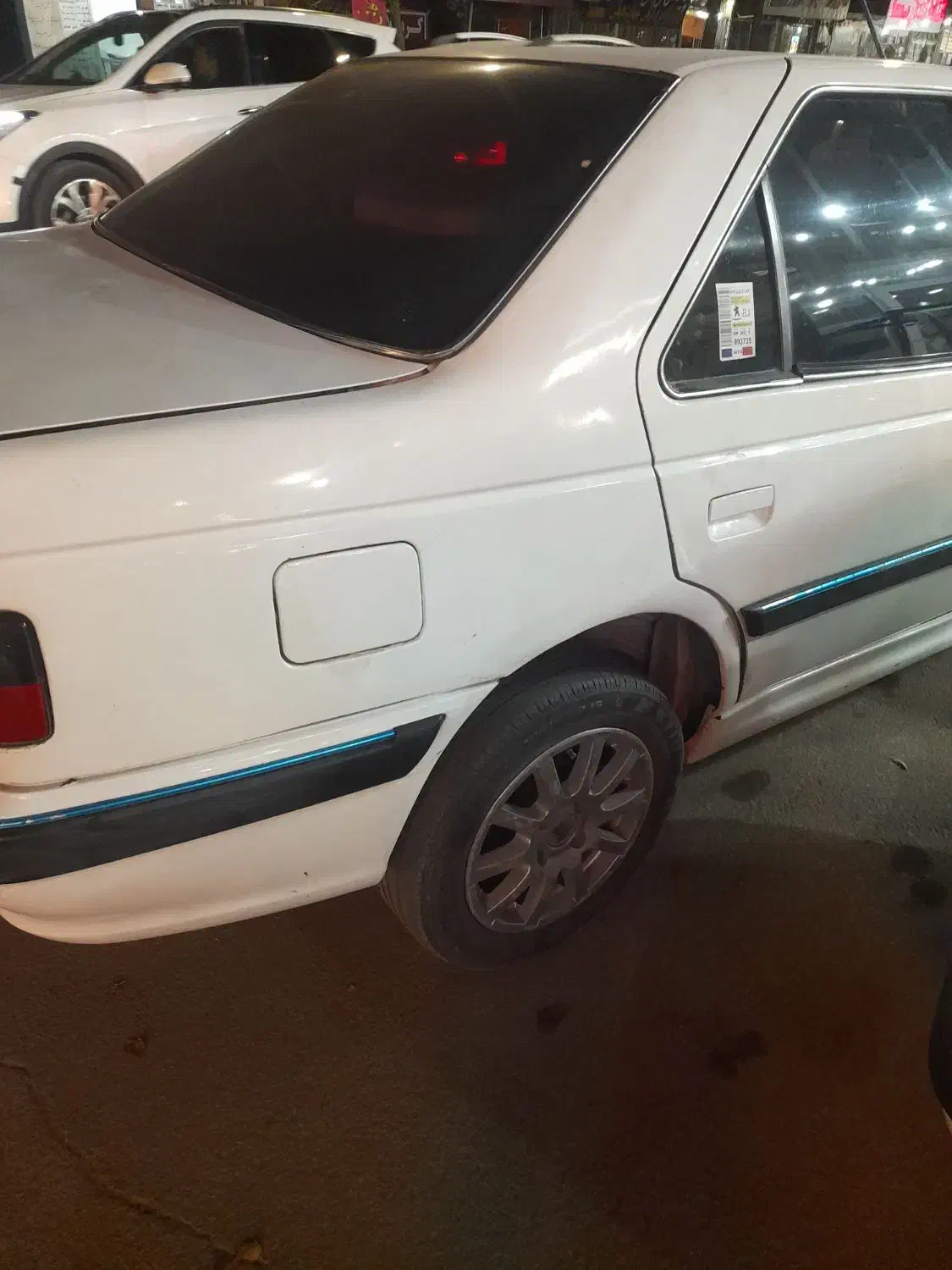 پژوپارس سال مدل 92|خودرو سواری و وانت|سیرجان, |دیوار