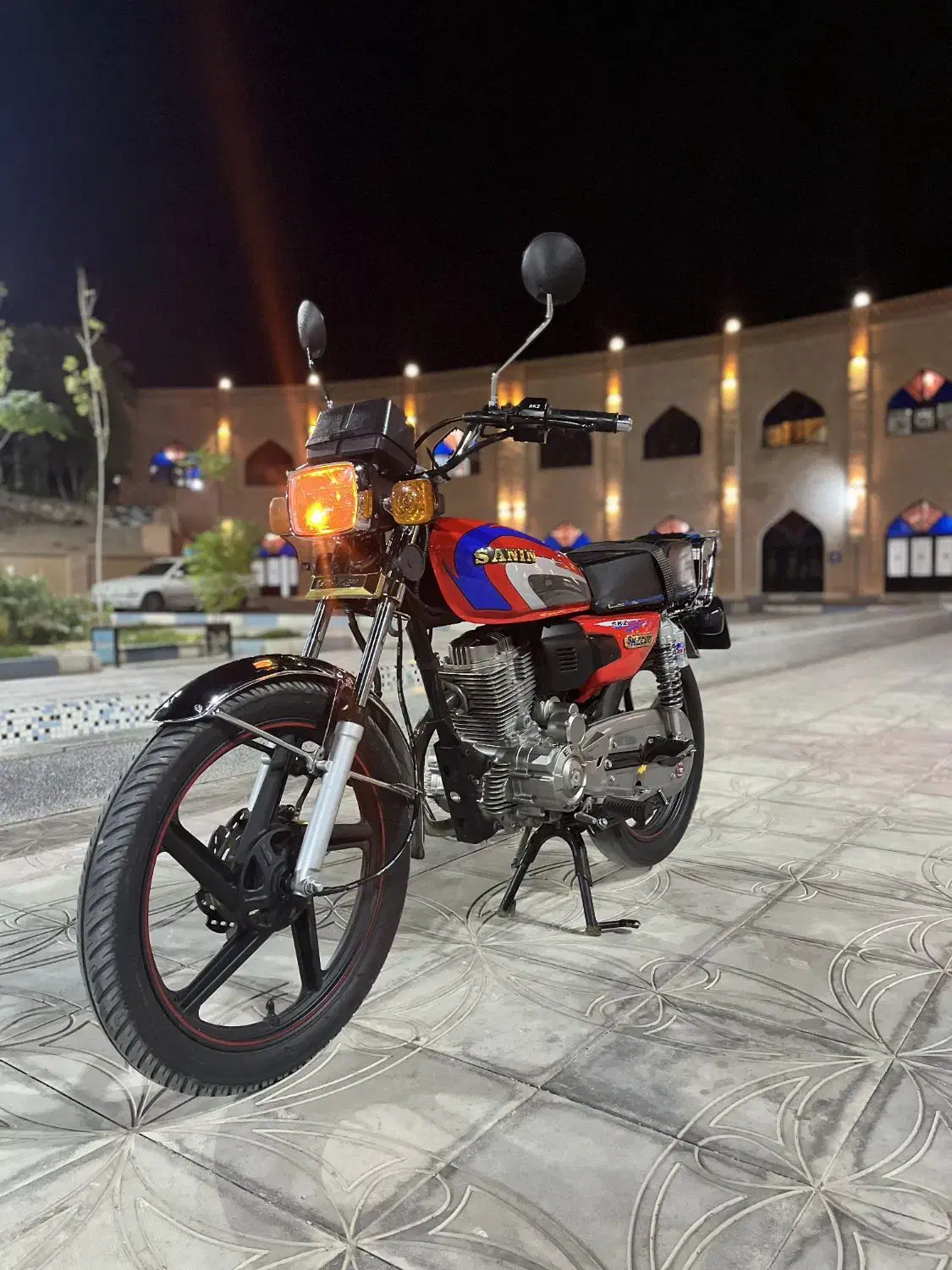 موتور ۲۰۰ امکازد سنین مدل اخرای ۱۴۰۳|موتورسیکلت|سمنان, |دیوار