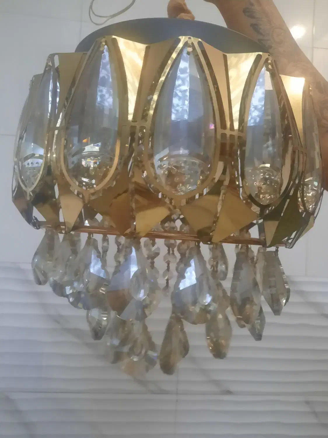 لوستر|لوستر و چراغ آویز|قرچک, میرزائی جنوبی|دیوار