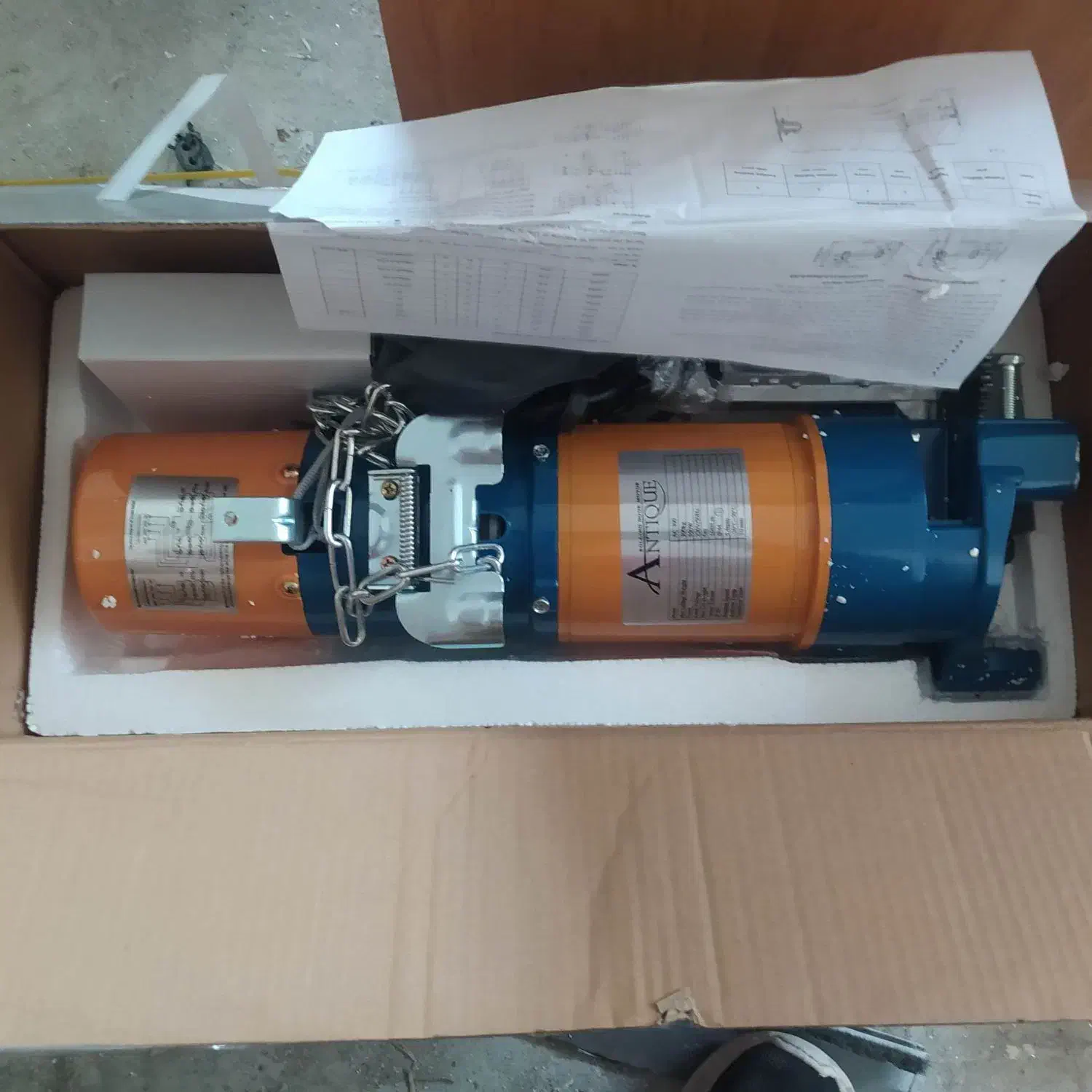 تعمیر و نصب انواع کر کره های برقی و دربهای سکوریت|خدمات پیشه و مهارت|مشهد, ایثار|دیوار