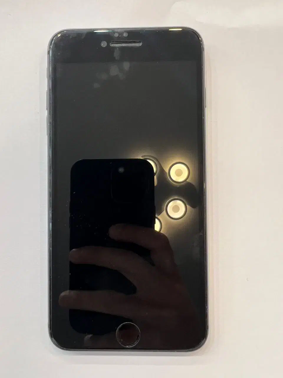 آیفون ۸ پلاس بدون خط و خش . سالم|موبایل|رشت, گلسار|دیوار