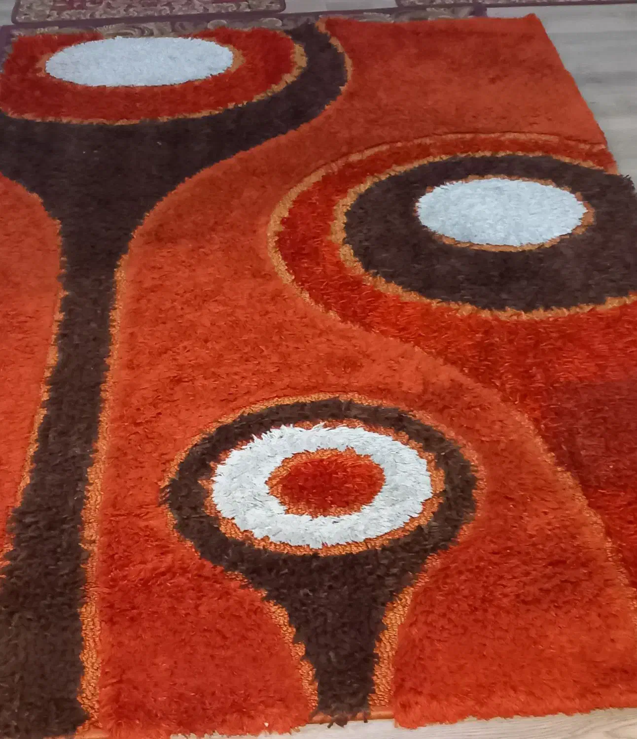 دو عدد فرش فانتزی ۴ متری جنس ترک|فرش|رشت, منظریه|دیوار