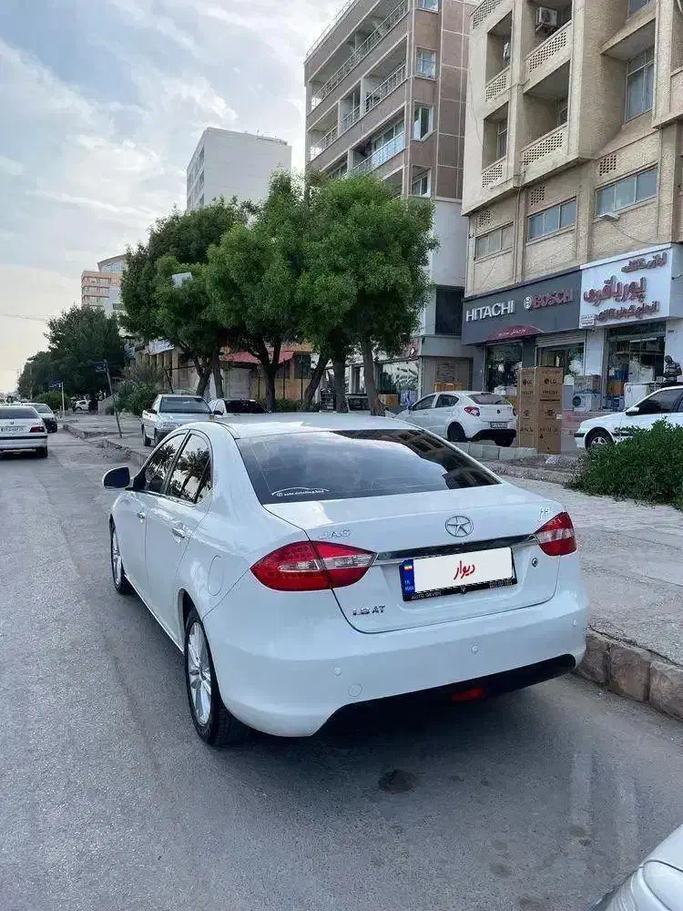 جک j5 درحد|خودرو سواری و وانت|بندرعباس, |دیوار