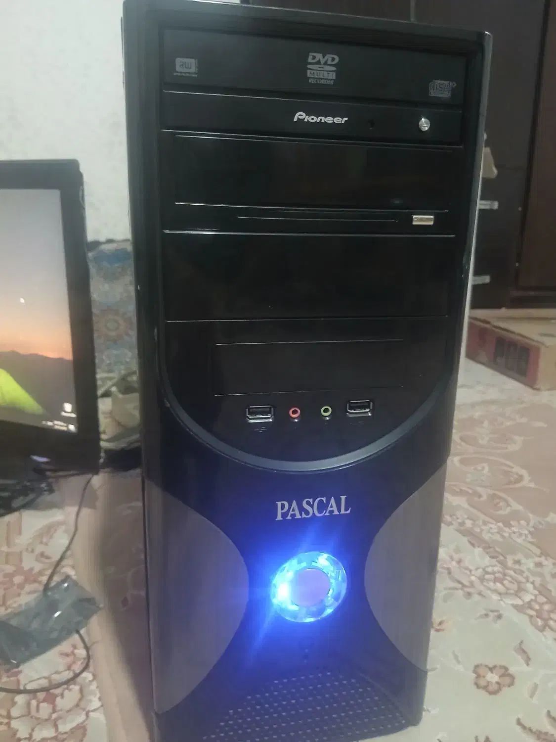 رایانه رو میزی|رایانه رومیزی|اراک, |دیوار