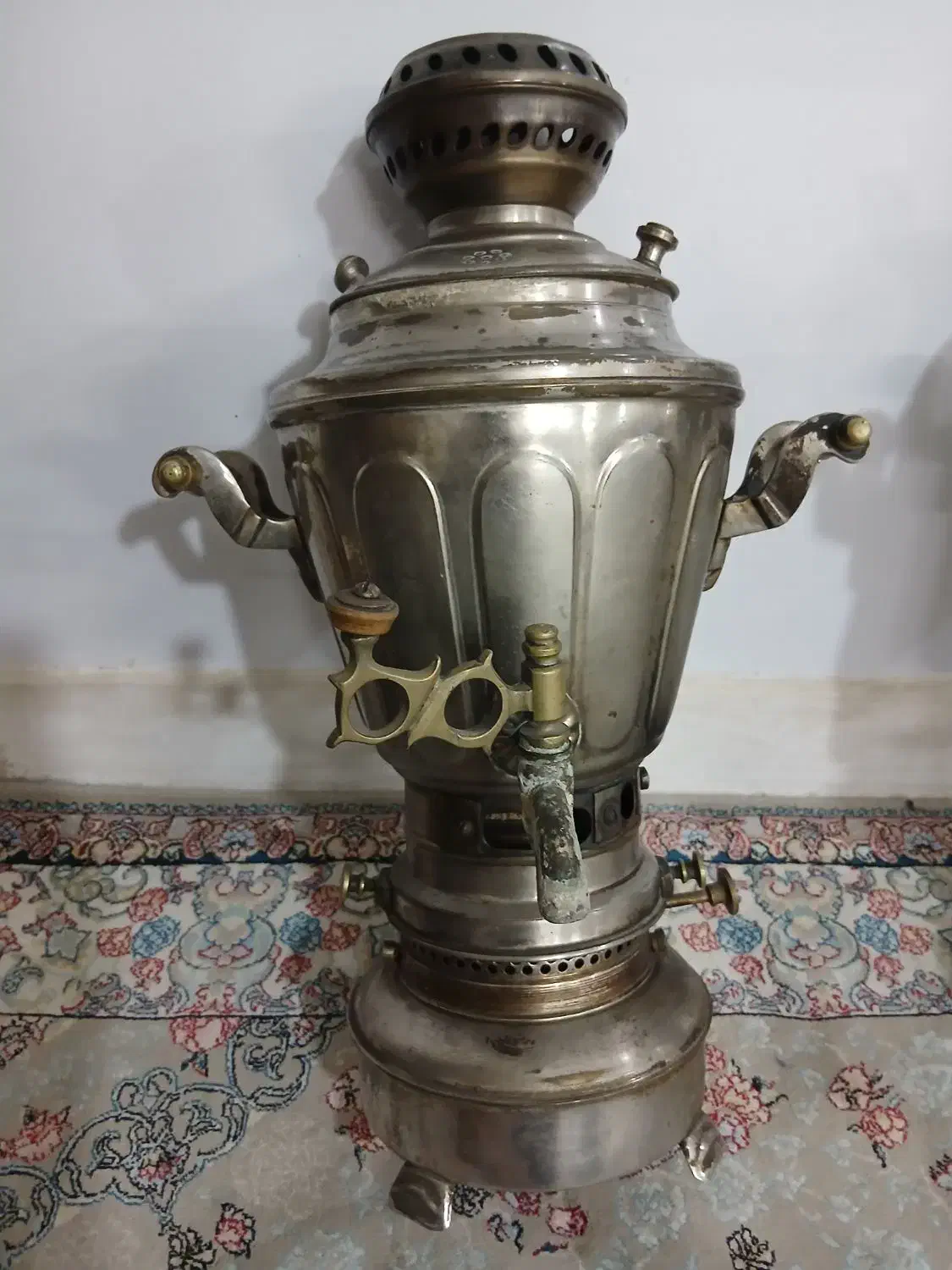 دو عدد سماور آنتیک|سماور، چای‌ساز، قهوه‌ساز|قرچک, قشلاق جیتو|دیوار