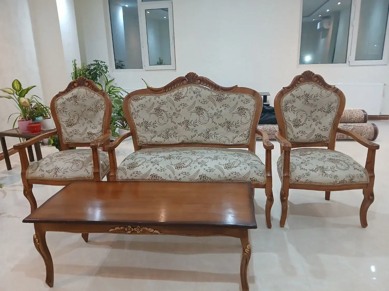 مبل|مبلمان خانگی و میز عسلی|اراک, |دیوار