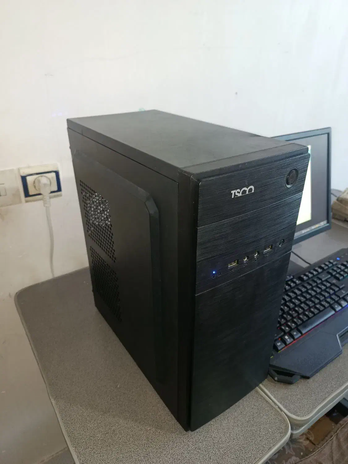 کامپیوتر گیمینگ تسکو|رایانه رومیزی|بروجرد, |دیوار