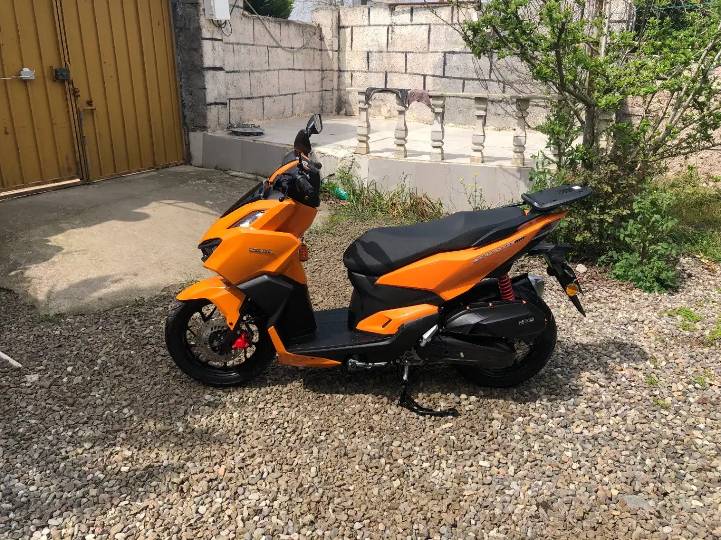 واریو|موتورسیکلت|اسلامشهر, شهرک سعیدیه|دیوار