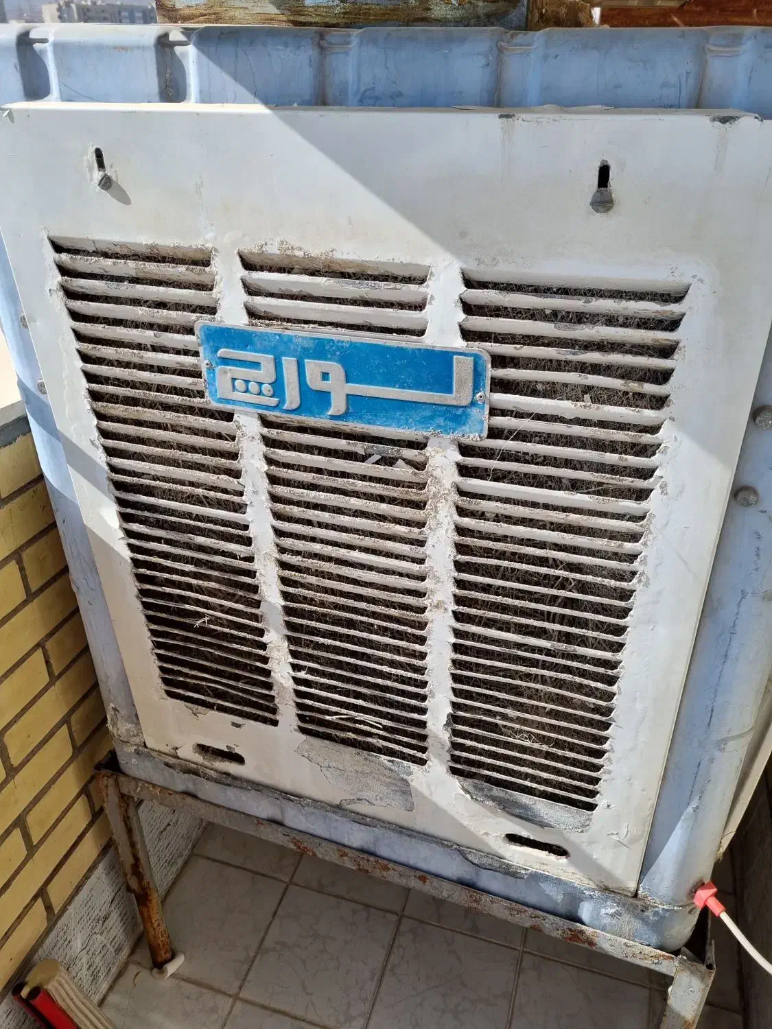 کولر آبی لورچ|کولر آبی|فولادشهر, B4|دیوار