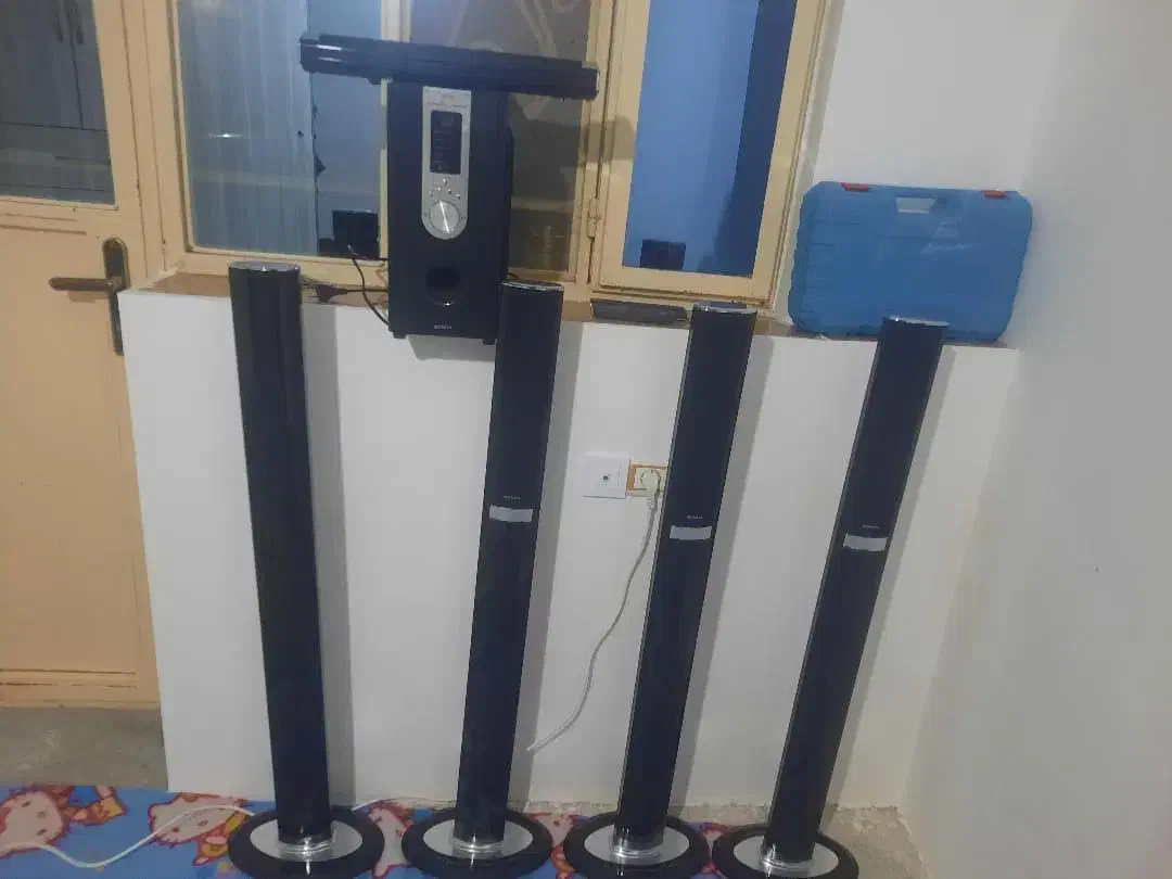 4 عدداسپیکر|سیستم صوتی خانگی|بوئین زهرا, |دیوار