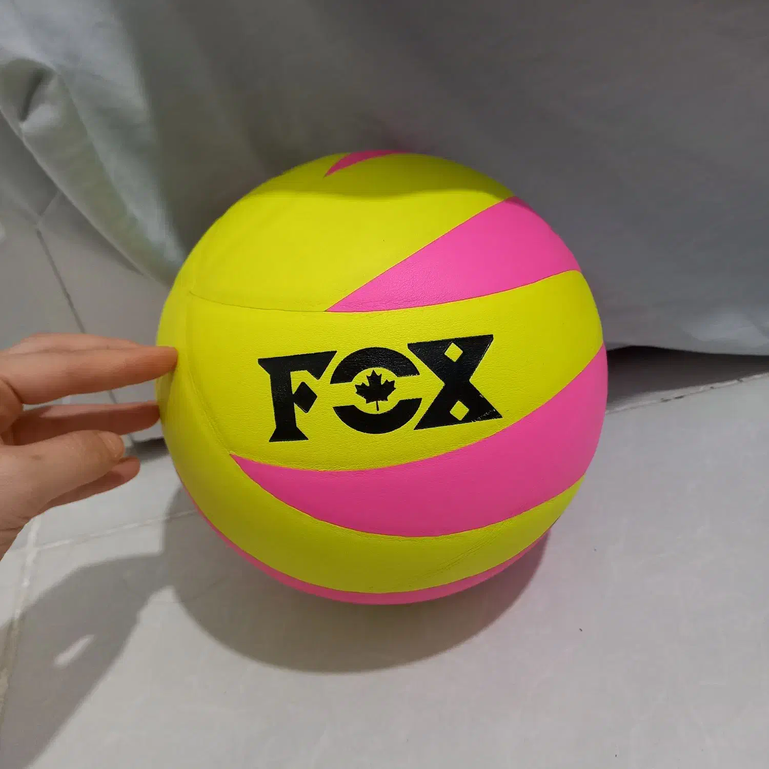 توپ والیبال FoX اصل|ورزشهای توپی|کرمانشاه, |دیوار