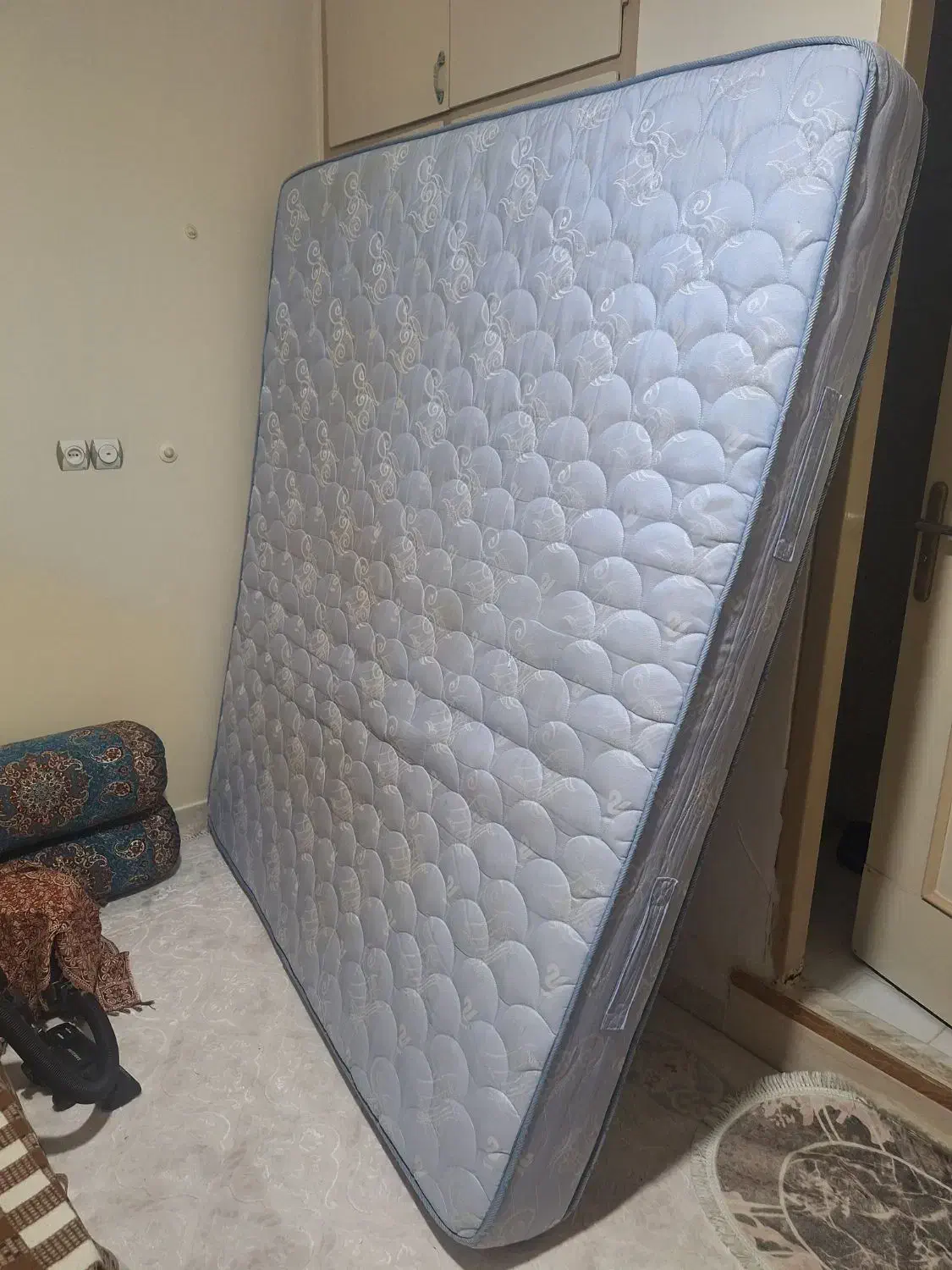 تشک رویا|تشک تختخواب|قم, زنبیل آباد|دیوار