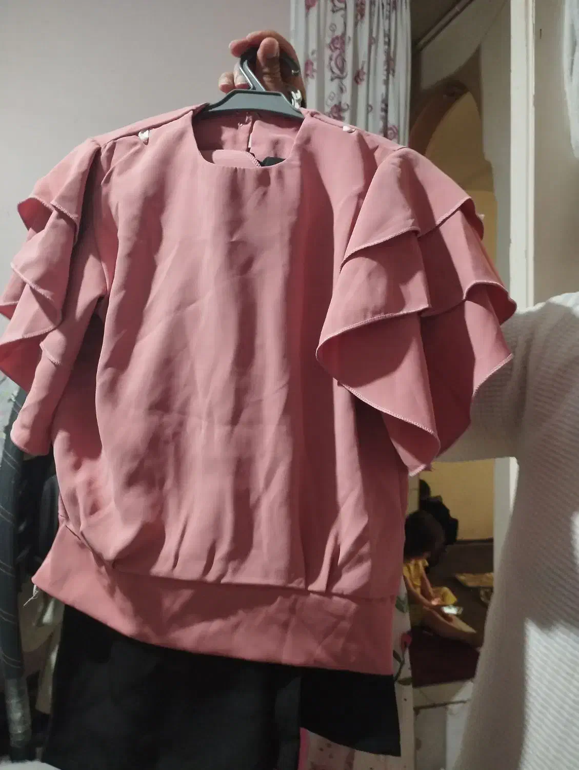 حراج فوری|کفش و لباس بچه|اسلامشهر, شهرک مهدیه|دیوار