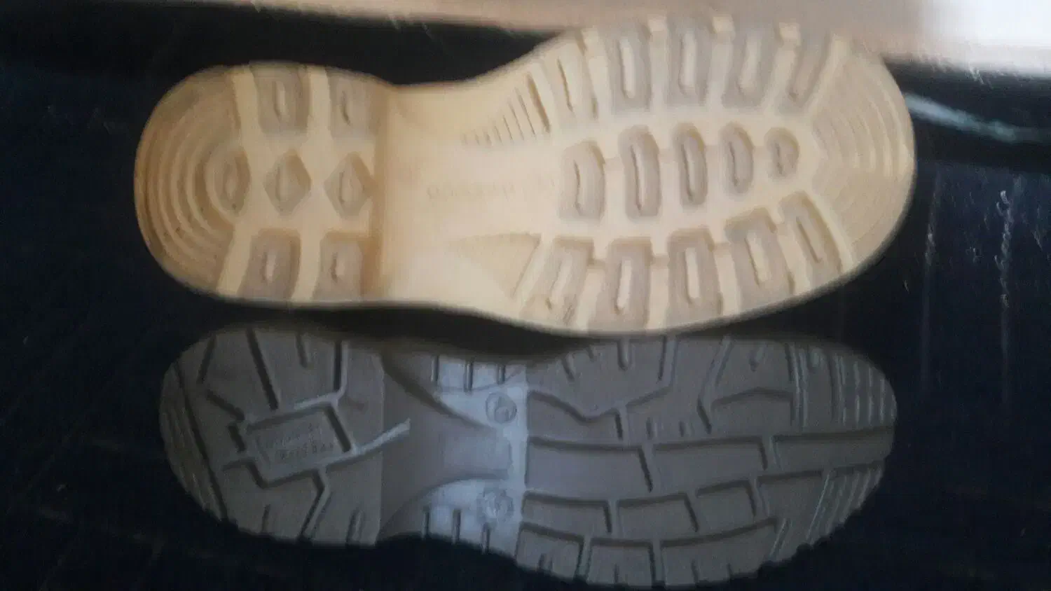 کفشهای کاری جنس خوب|کیف، کفش، کمربند|اهواز, کوی طلاب|دیوار