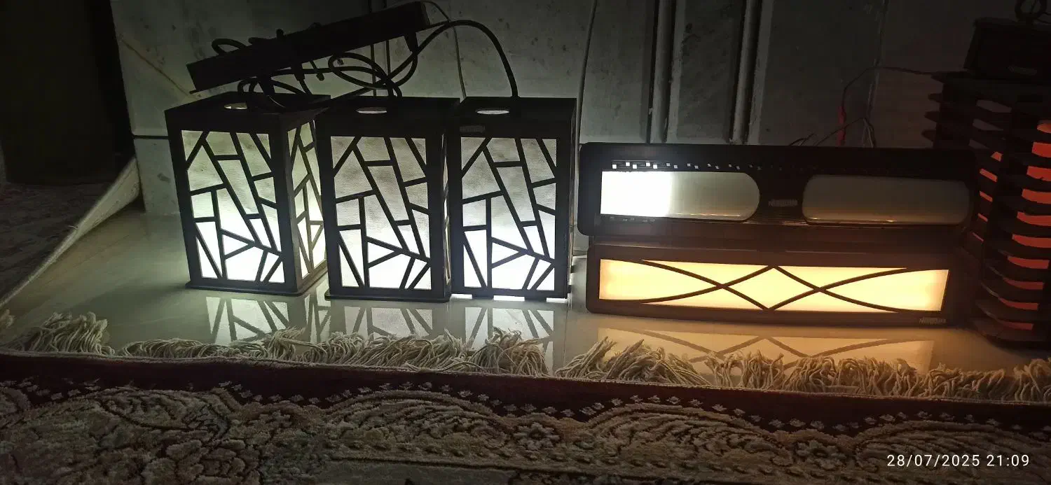 لوستر تزئینی|لوستر و چراغ آویز|کلاله, |دیوار